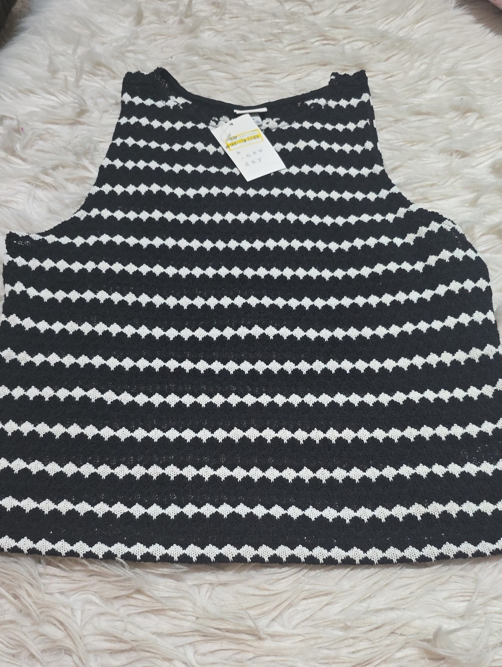 NWT A New Day Textured Tank Top- Medium